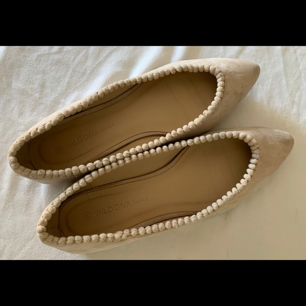 Wild Diva flats S10